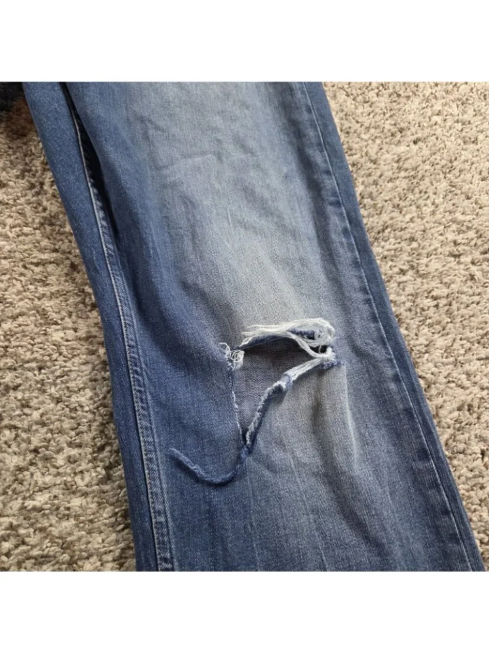 Calvin Klein Jeans Mens 36x32 Denim Pants Straight Distressed